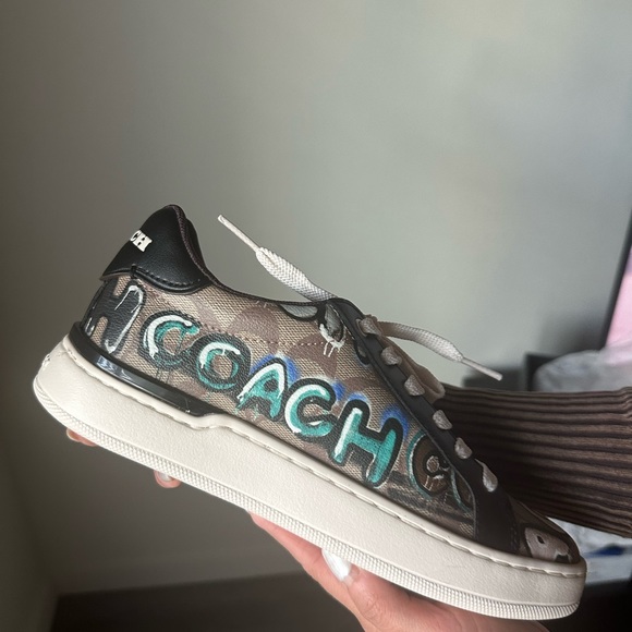 Coach X Mint + Serf Clip Low Top Sneaker In Signature Canvas size 6.5 women - Picture 2 of 16